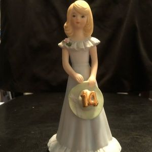 Vintage Age 14 Enesco Growing Up Girls - Blonde figurines